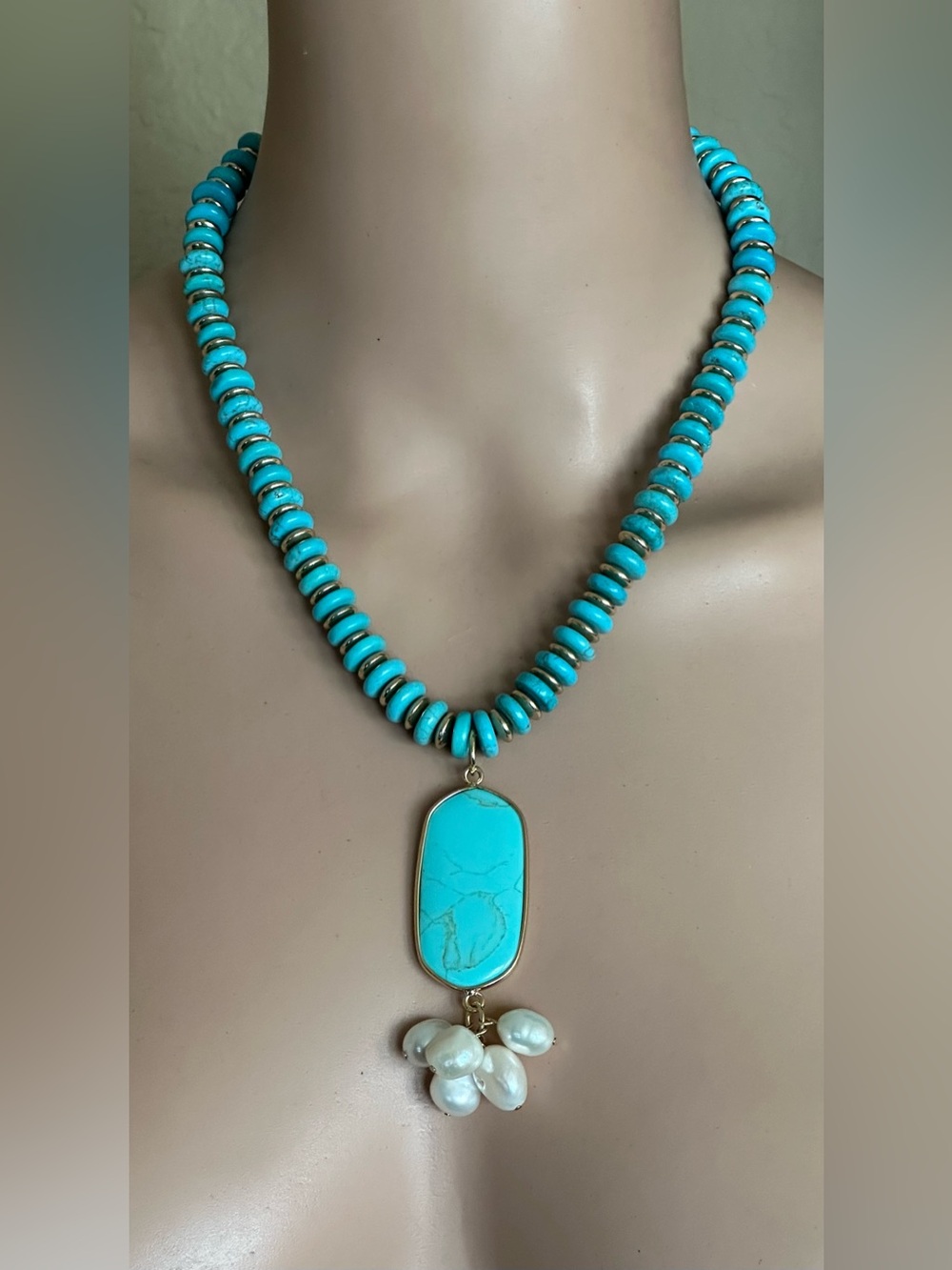 24 inch Turquoise and Pearl bead necklace NWOT - Picture 9 of 13